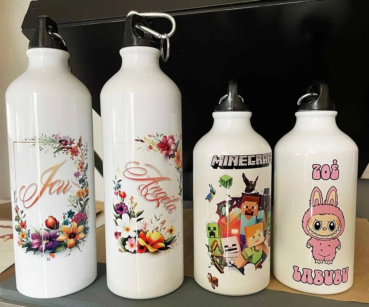 Fényképes kulacsok